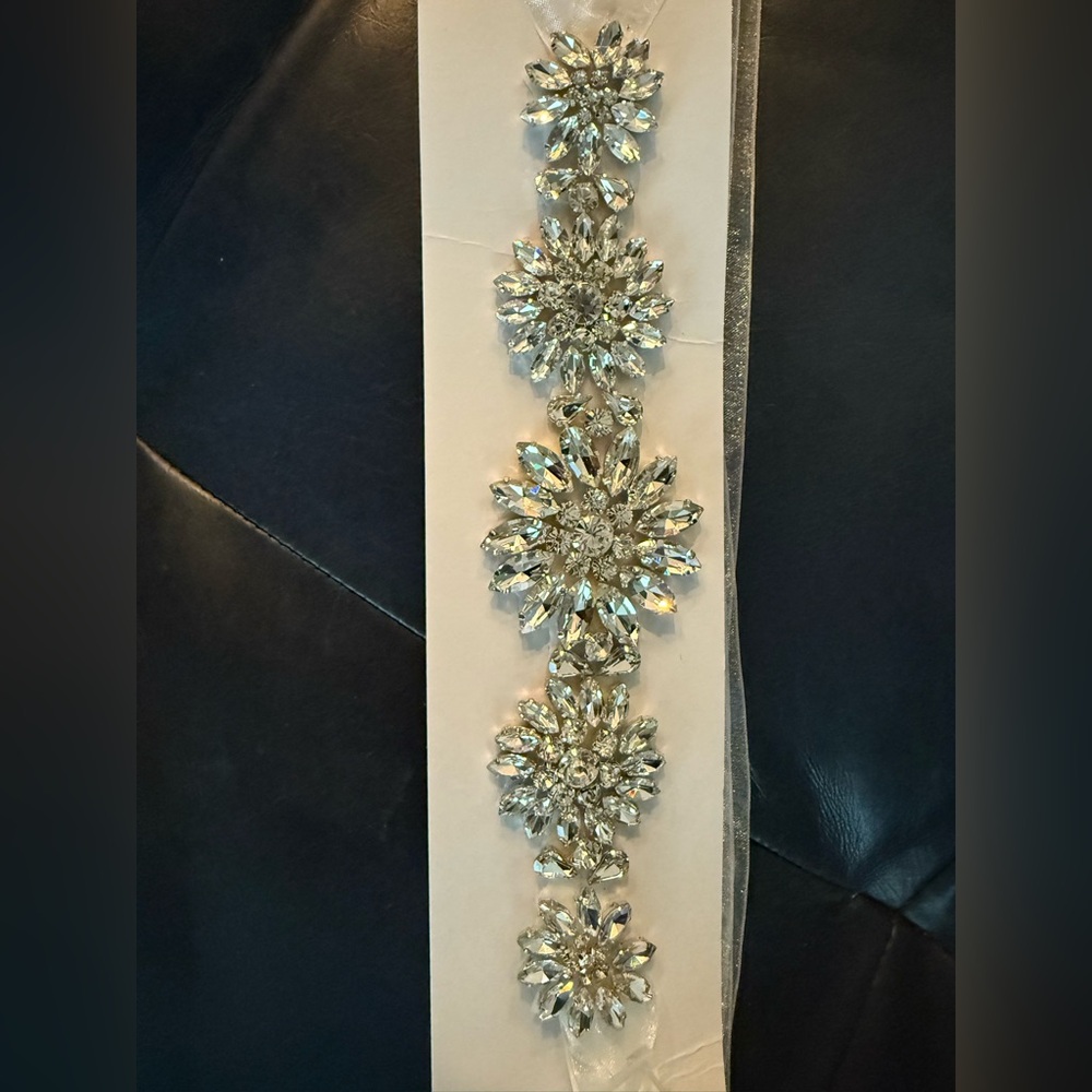 David's Bridal Silver Belt, NWT